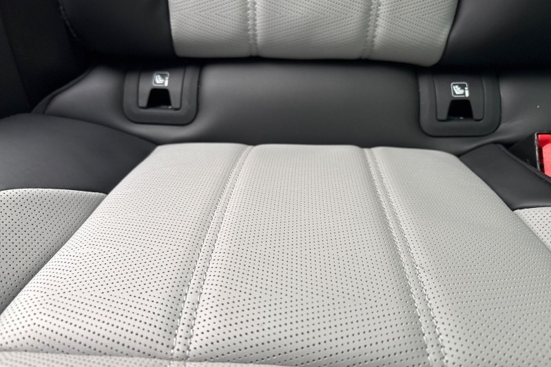 Used Land Rover Range Rover Evoque 2024 for sale - 77033008: Photo 40