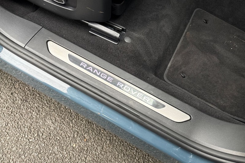 Used Land Rover Range Rover Evoque 2024 for sale - 77033008: Photo 41