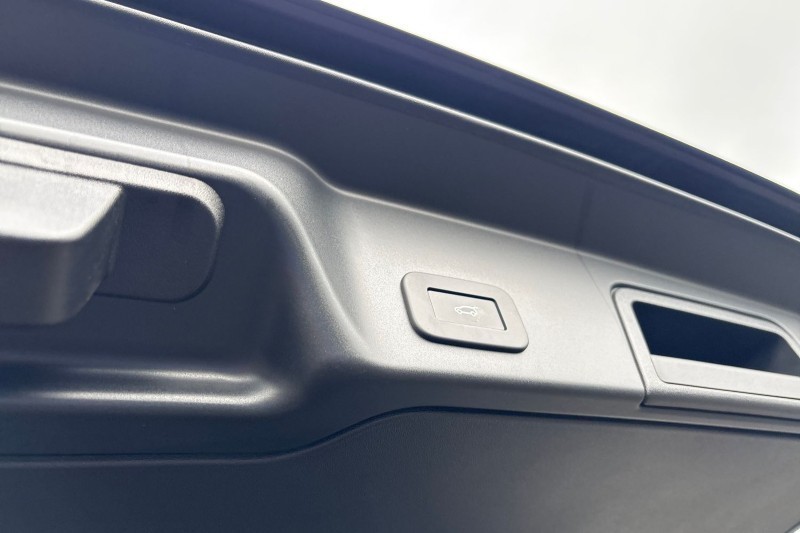 Used Land Rover Range Rover Evoque 2024 for sale - 77033008: Photo 43