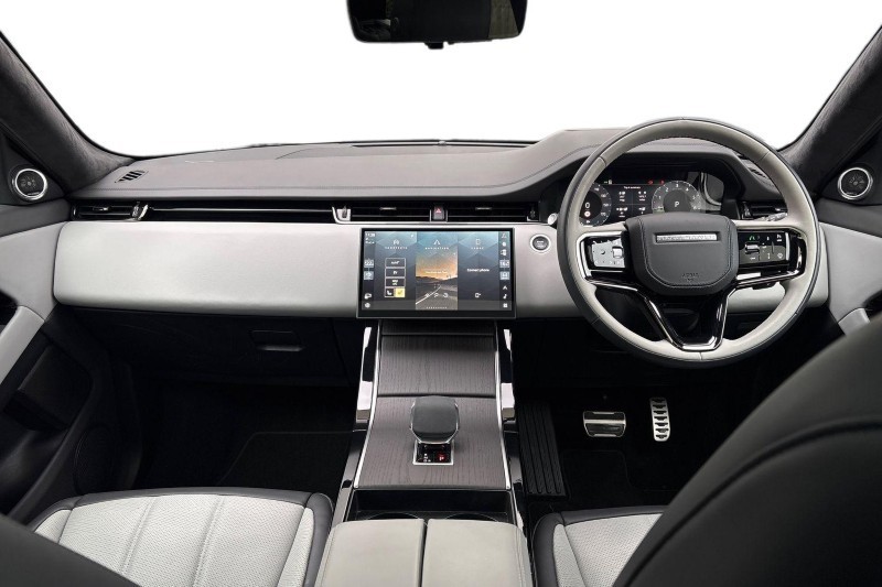 Used Land Rover Range Rover Evoque 2024 for sale - 77033008: Photo 9