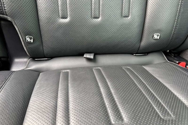 Used Land Rover Defender 2021 for sale - 76982161: Photo 40