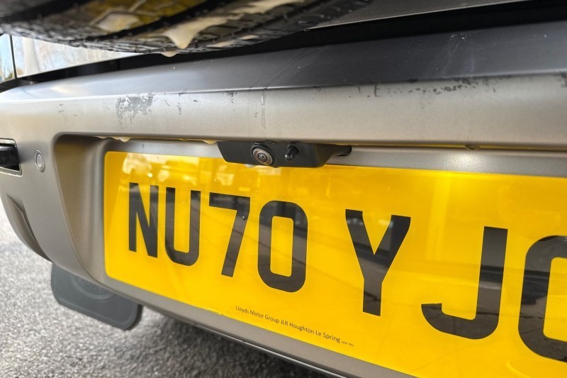 Used Land Rover Defender 2021 for sale - 76982161: Photo 44