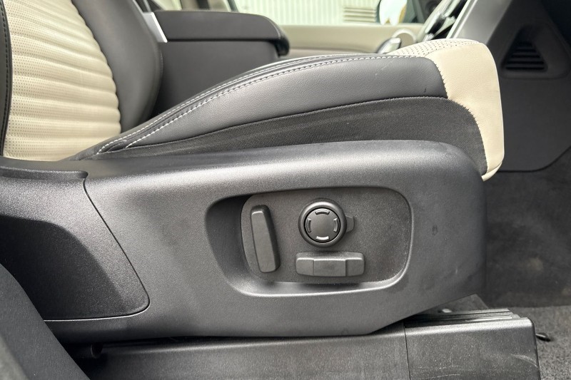 Used Land Rover Discovery 2024 for sale - 76981362: Photo 24