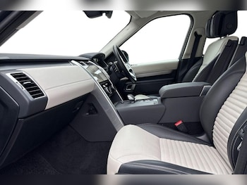 Used Land Rover Discovery 2024 for sale - 76981362: Photo