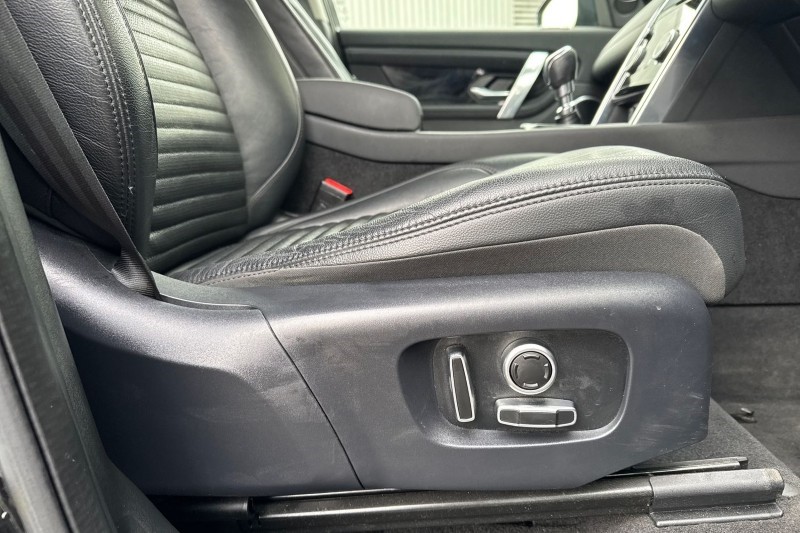 Used Land Rover Discovery Sport 2022 for sale - 77353888: Photo 24