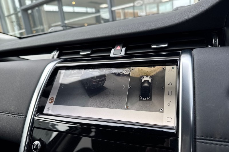 Used Land Rover Discovery Sport 2022 for sale - 77353888: Photo 32