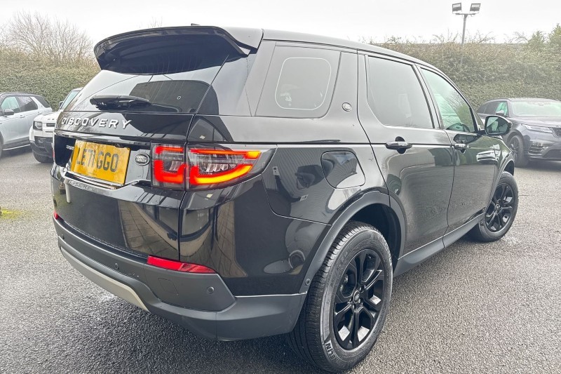Used Land Rover Discovery Sport 2022 for sale - 77353888: Photo 51