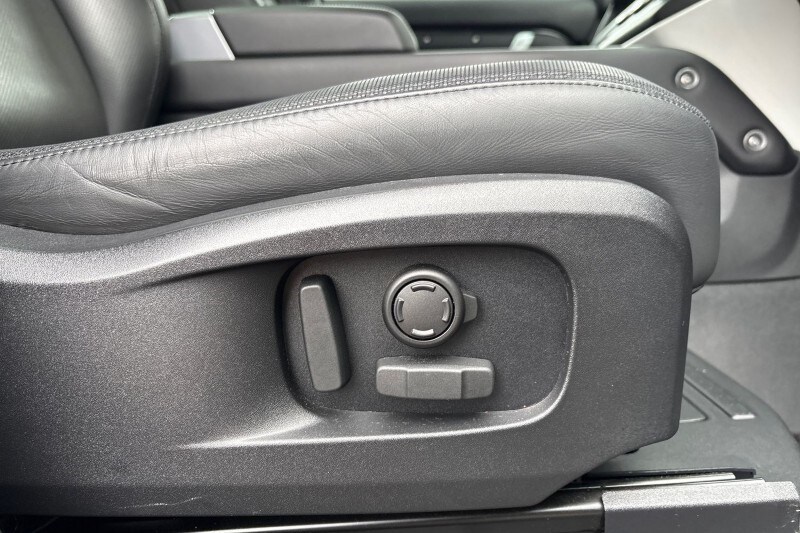 Used Land Rover Defender 2022 for sale - 78014765: Photo 25