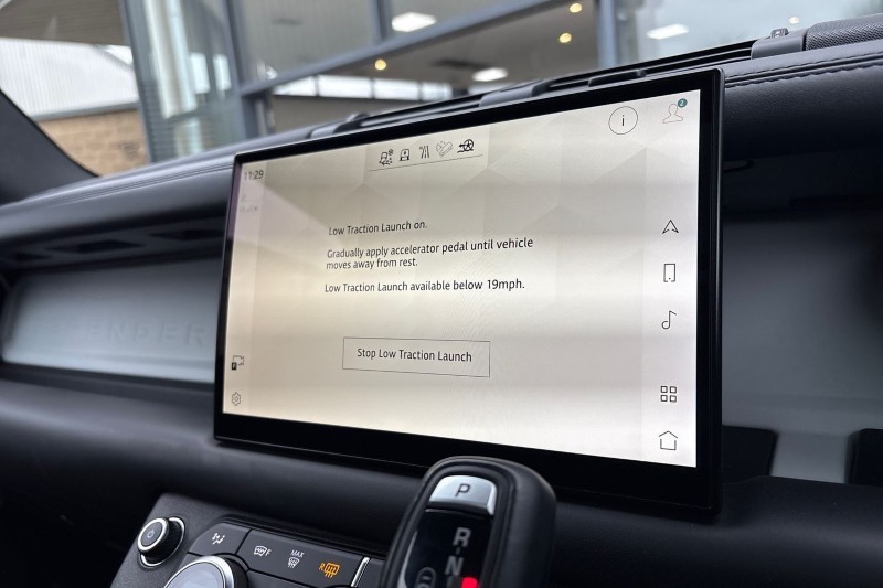 Used Land Rover Defender 2022 for sale - 78014765: Photo 40