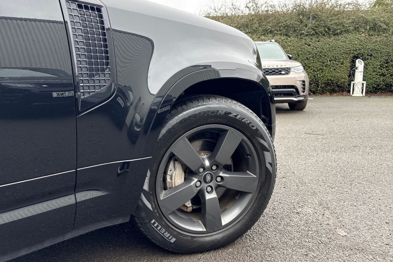 Used Land Rover Defender 2022 for sale - 78014765: Photo 53