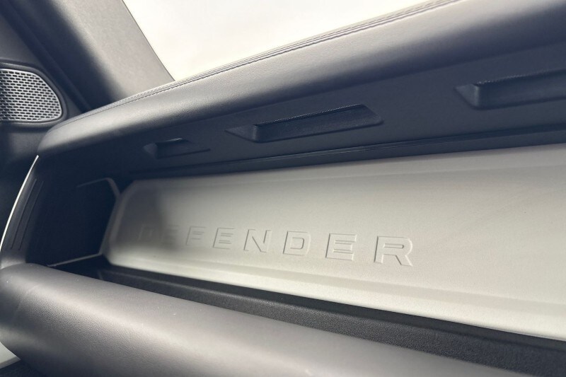 Used Land Rover Defender 2022 for sale - 78014765: Photo 58