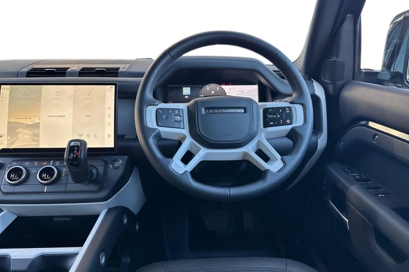 Used Land Rover Defender 2025 for sale - 77005461: Photo 15