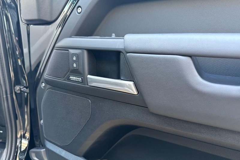 Used Land Rover Defender 2025 for sale - 77005461: Photo 22
