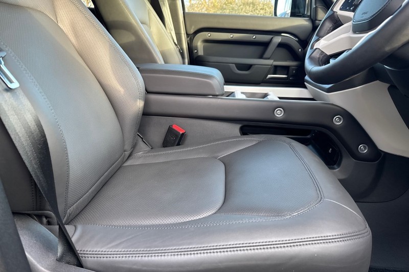 Used Land Rover Defender 2025 for sale - 77005461: Photo 25