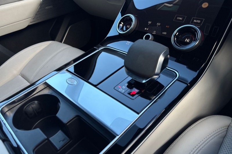 Used Land Rover Range Rover Velar 2022 for sale - 76981403: Photo 13