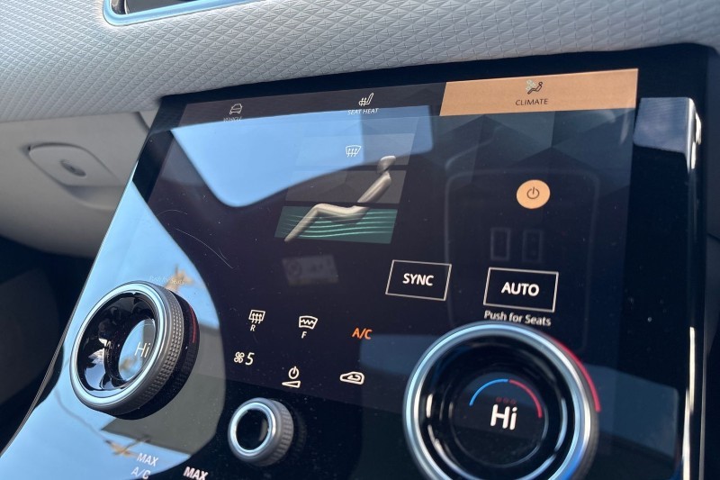 Used Land Rover Range Rover Velar 2022 for sale - 76981403: Photo 35