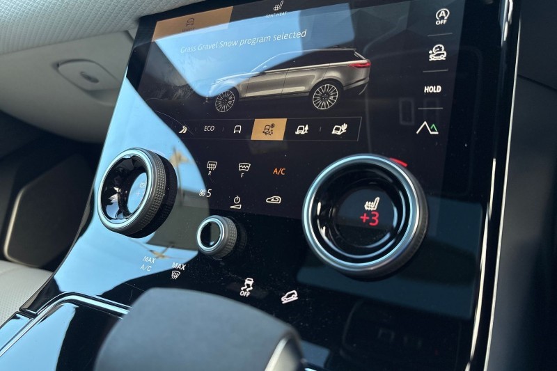 Used Land Rover Range Rover Velar 2022 for sale - 76981403: Photo 37