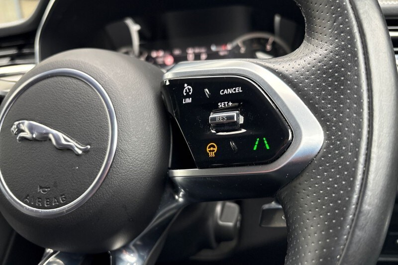 Used Jaguar F-Pace 2022 for sale - 77567410: Photo 29