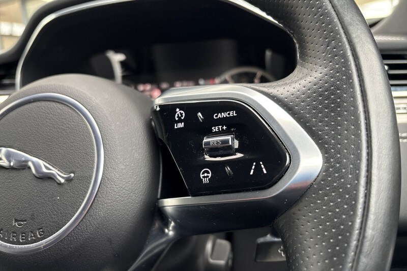 Used Jaguar F-Pace 2022 for sale - 77567410: Photo 31