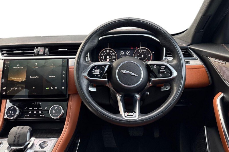 Used Jaguar F-Pace 2021 for sale - 77945567: Photo 15