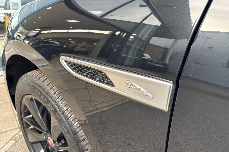 Used Jaguar F-Pace 2021 for sale - 77945567: Photo 20