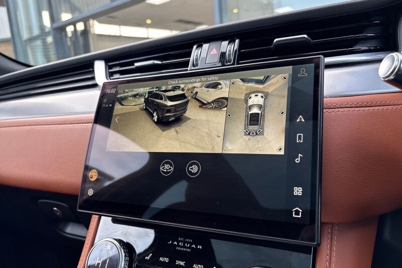 Used Jaguar F-Pace 2021 for sale - 77945567: Photo 32