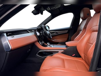 Used Jaguar F-Pace 2021 for sale - 77945567: Photo