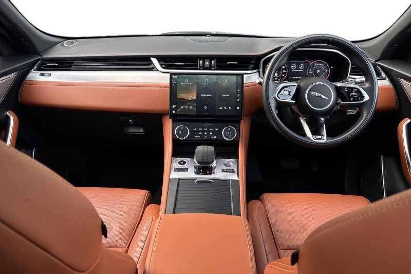 Used Jaguar F-Pace 2021 for sale - 77945567: Photo 9