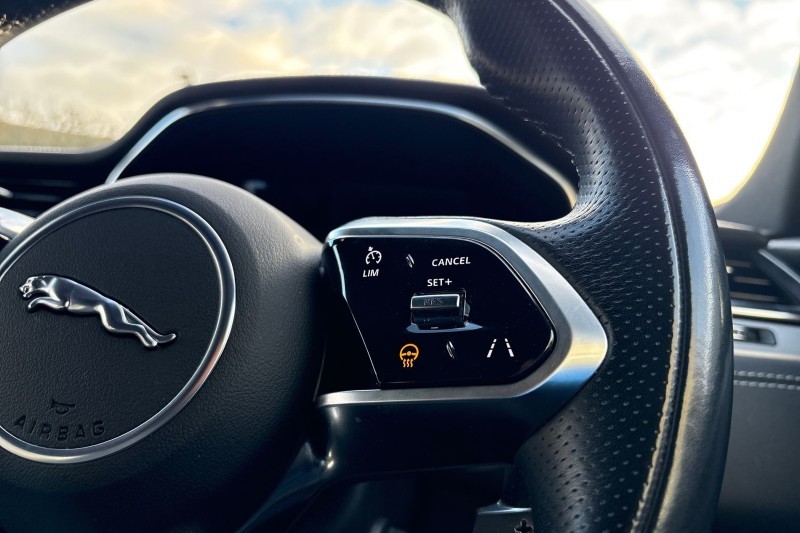 Used Jaguar F-Pace 2021 for sale - 77220403: Photo 27