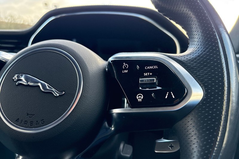 Used Jaguar F-Pace 2021 for sale - 77220403: Photo 29