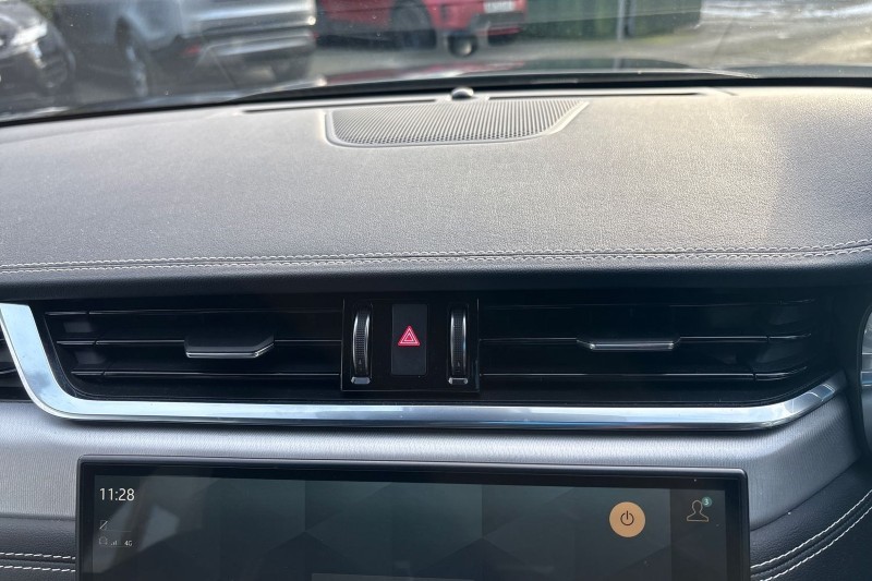 Used Jaguar F-Pace 2021 for sale - 77220403: Photo 37