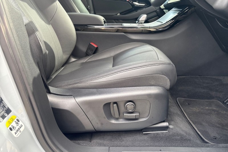 Used Land Rover Range Rover Evoque 2025 for sale - 76980799: Photo 23