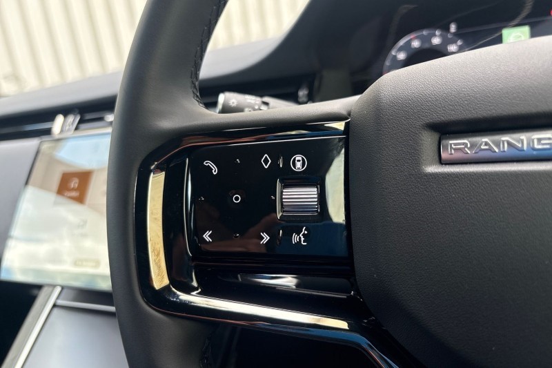 Used Land Rover Range Rover Evoque 2025 for sale - 76980799: Photo 26