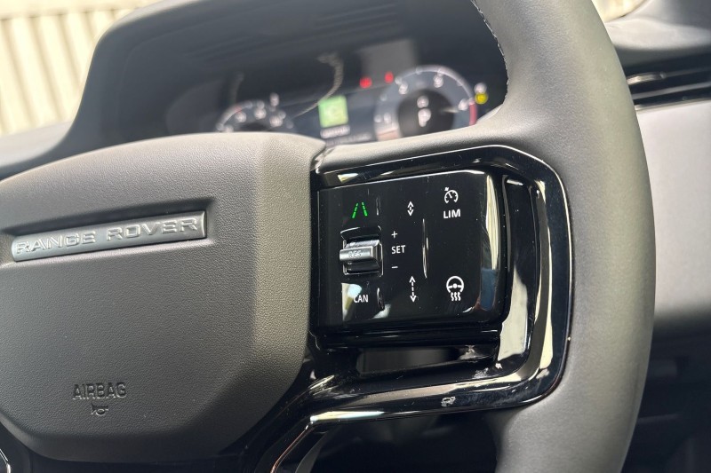 Used Land Rover Range Rover Evoque 2025 for sale - 76980799: Photo 27