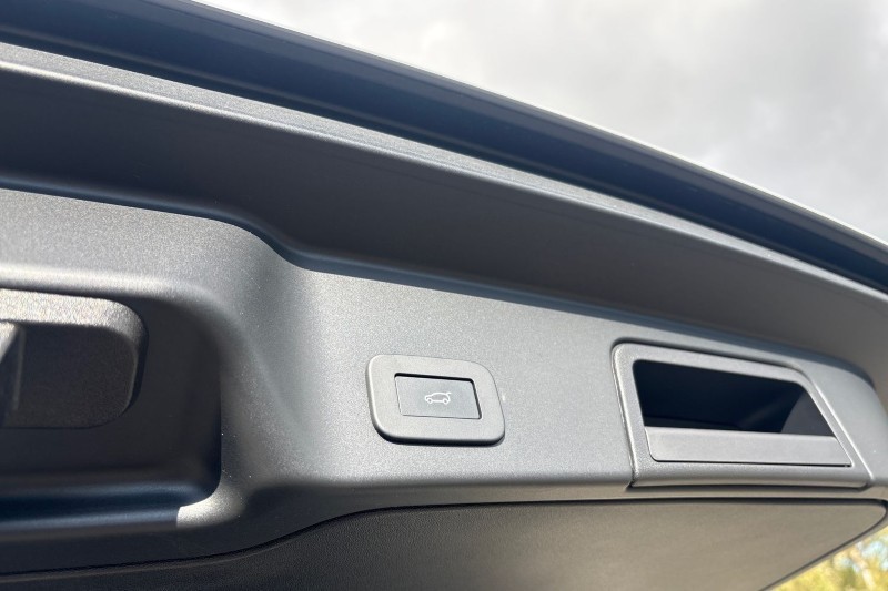 Used Land Rover Range Rover Evoque 2025 for sale - 76980799: Photo 40