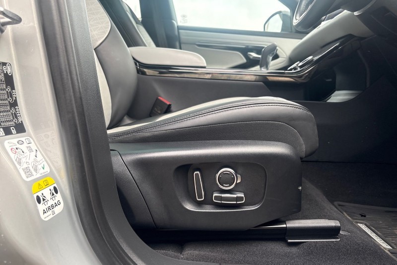 Used Land Rover Range Rover Evoque 2023 for sale - 77248105: Photo 24