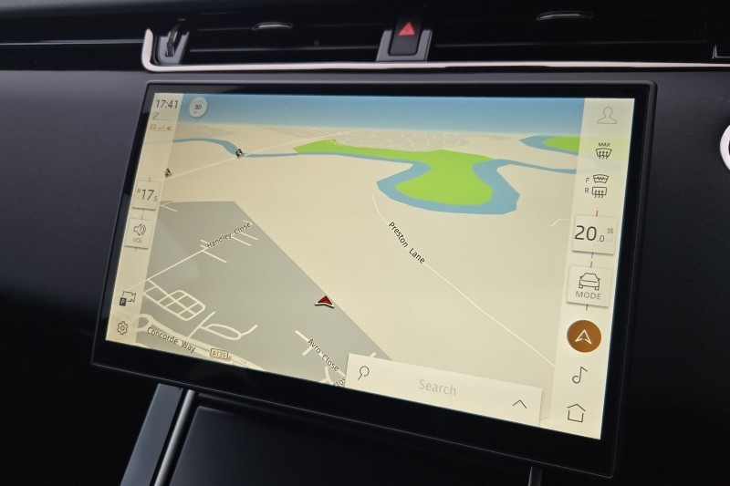 Used Land Rover Range Rover Evoque 2025 for sale - 76980803: Photo 11