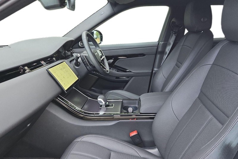 Used Land Rover Range Rover Evoque 2025 for sale - 76980803: Photo 3