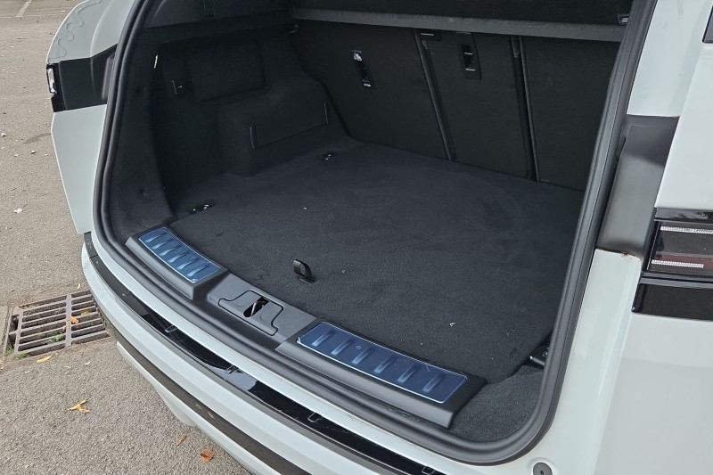 Used Land Rover Range Rover Evoque 2025 for sale - 76980803: Photo 32