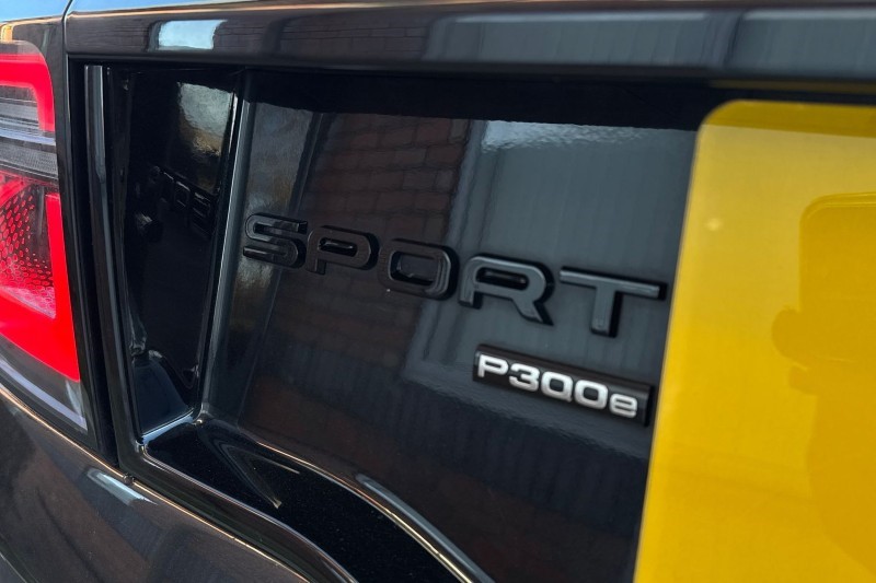 Used Land Rover Discovery Sport 2021 for sale - 77210371: Photo 44