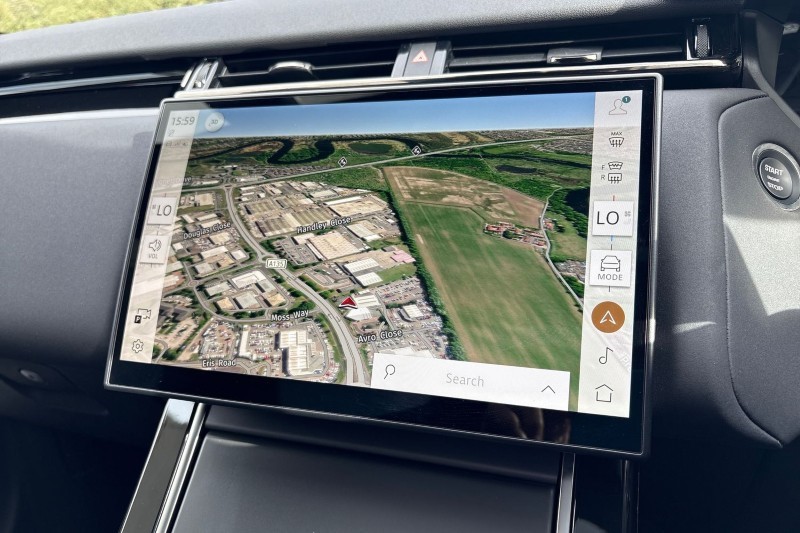 Used Land Rover Range Rover Velar 2025 for sale - 76981478: Photo 11