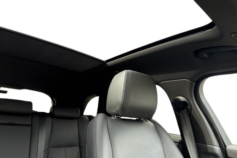 Used Land Rover Range Rover Velar 2025 for sale - 76981478: Photo 21