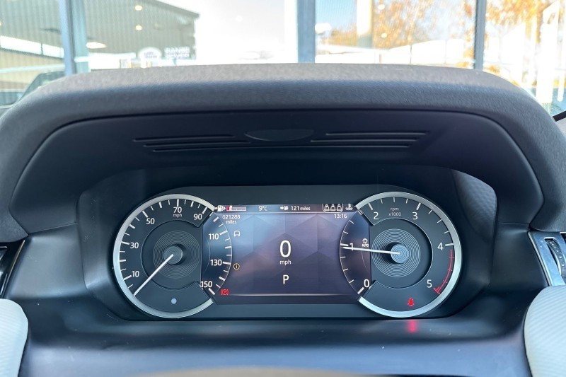 Used Land Rover Discovery Sport 2022 for sale - 76981051: Photo 16