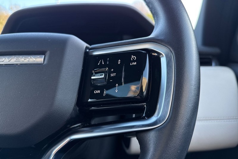 Used Land Rover Discovery Sport 2022 for sale - 76981051: Photo 30