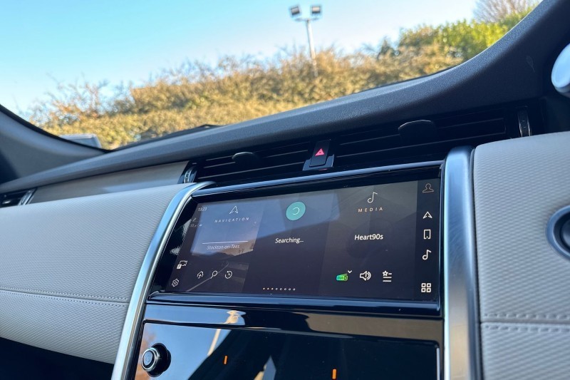 Used Land Rover Discovery Sport 2022 for sale - 76981051: Photo 31