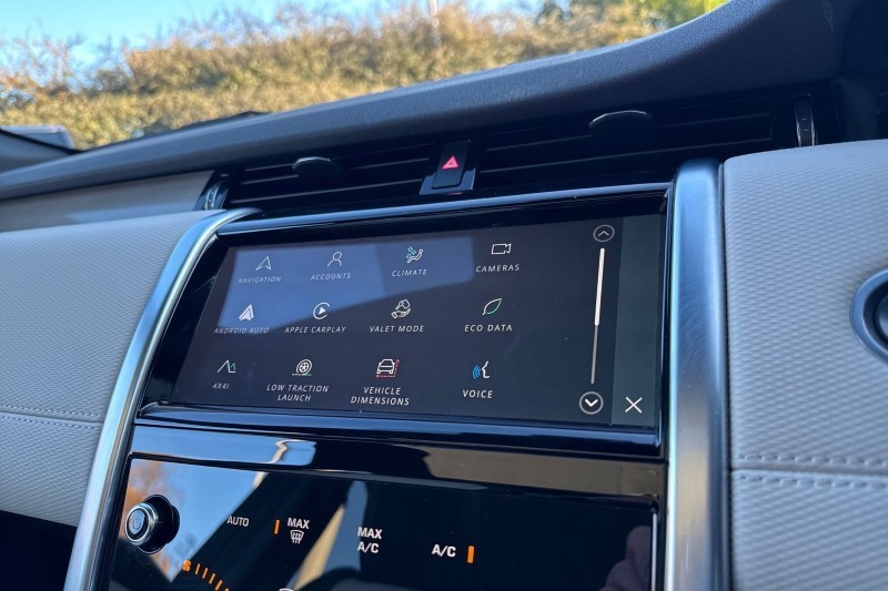 Used Land Rover Discovery Sport 2022 for sale - 76981051: Photo 34