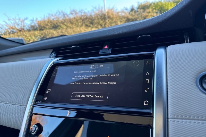 Used Land Rover Discovery Sport 2022 for sale - 76981051: Photo 40