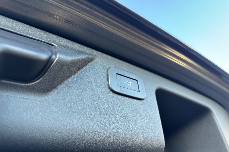 Used Land Rover Discovery Sport 2022 for sale - 76981051: Photo 44