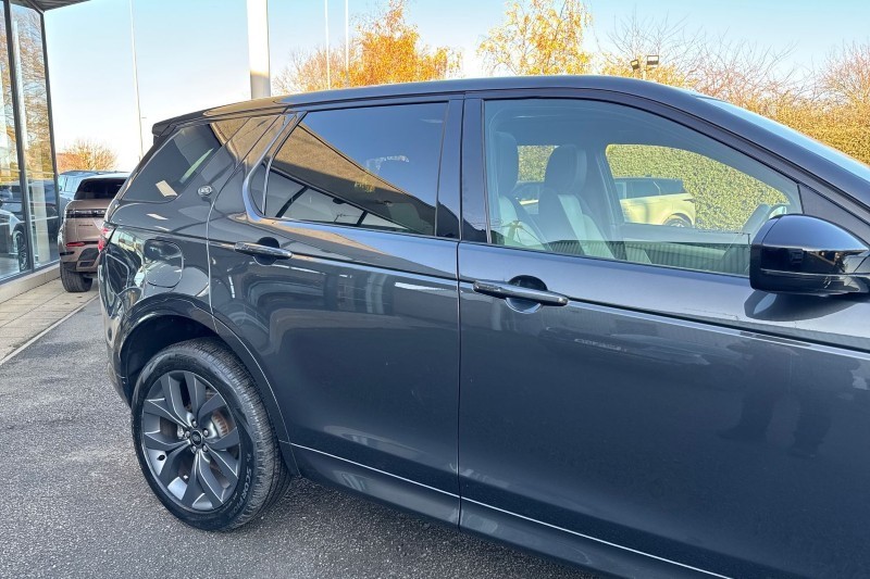 Used Land Rover Discovery Sport 2022 for sale - 76981051: Photo 54