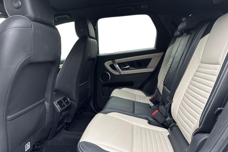 Used Land Rover Discovery Sport 2022 for sale - 77326467: Photo 4